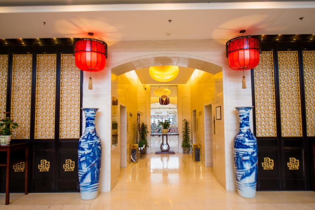 Beijing Palace Soluxe Hotel Astana Eksteriør billede